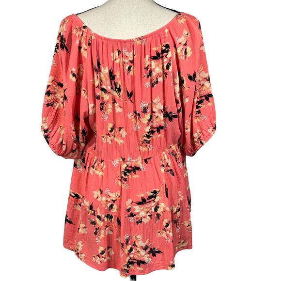 Torrid SZ 1 (1X-Large) Babydoll Top Floral Stretch Gauzy Boat Neck Keyhole Pink - Picture 4 of 9